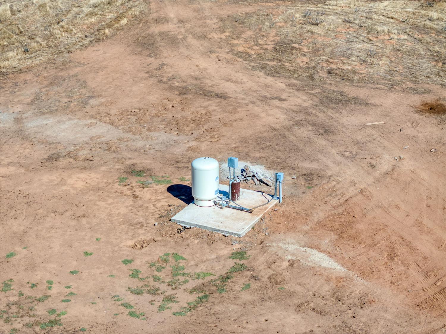 1 Biglione Drive, Clovis, CA 93619