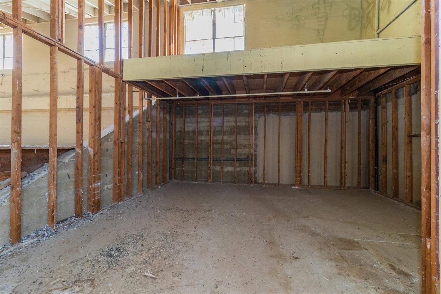 1826 Rose Ave, Selma, CA 93662