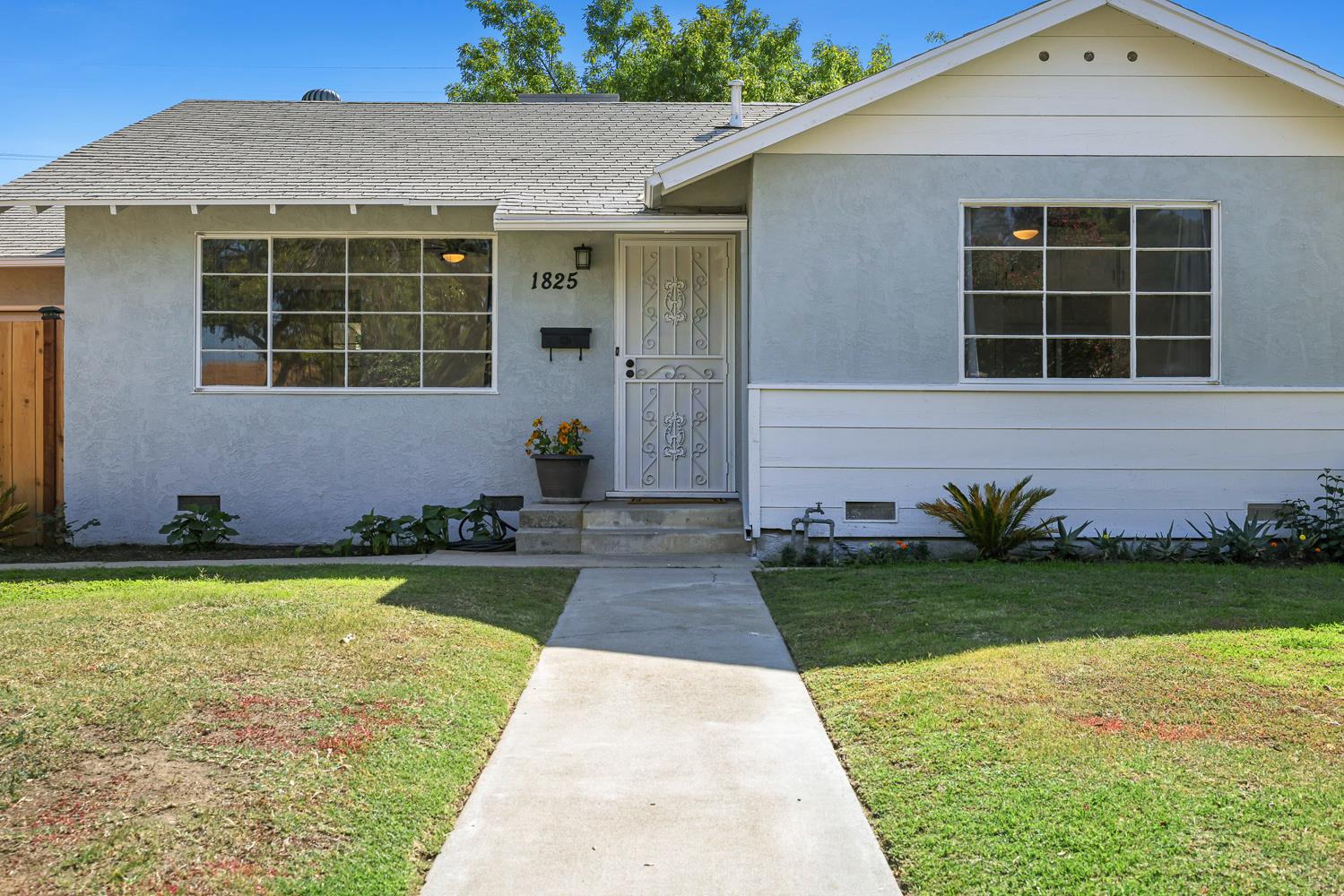 1825 W Griffith Way, Fresno, CA 93705