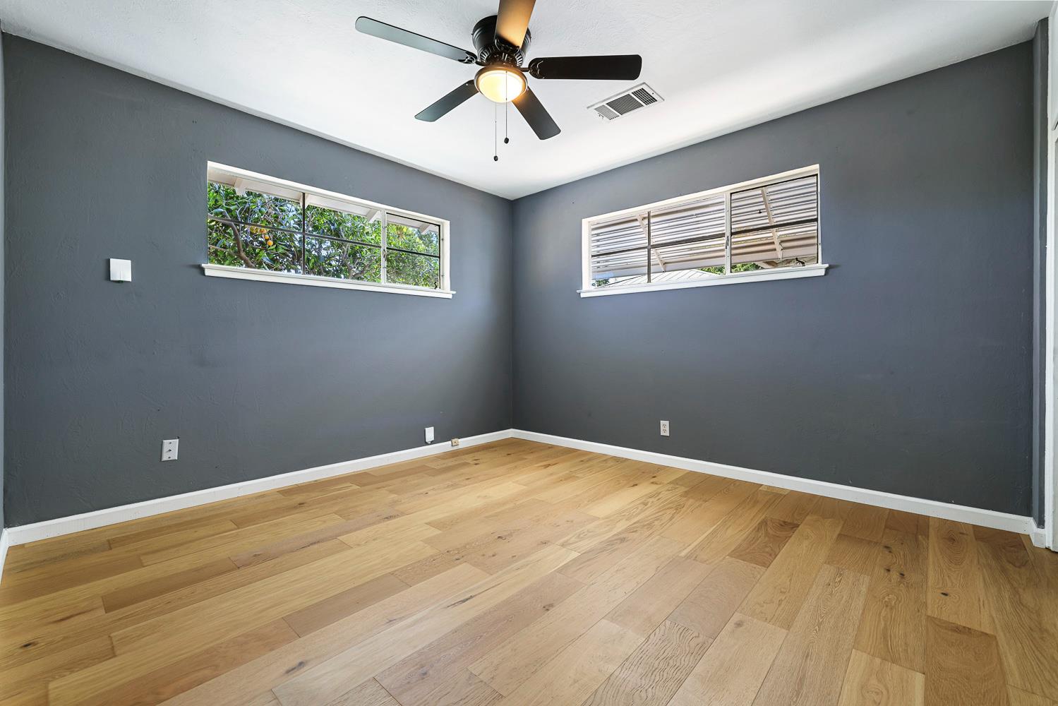 1825 W Griffith Way, Fresno, CA 93705