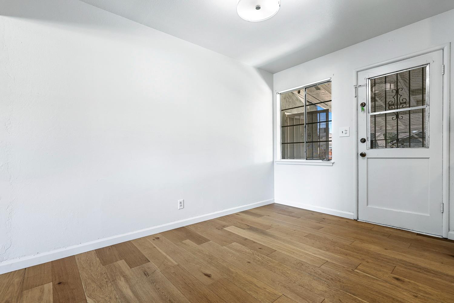 1825 W Griffith Way, Fresno, CA 93705