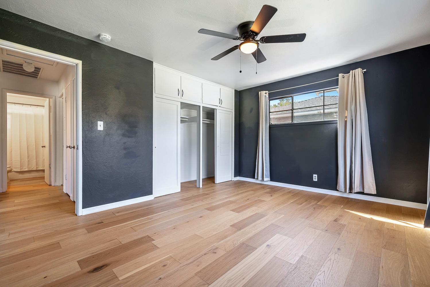 1825 W Griffith Way, Fresno, CA 93705