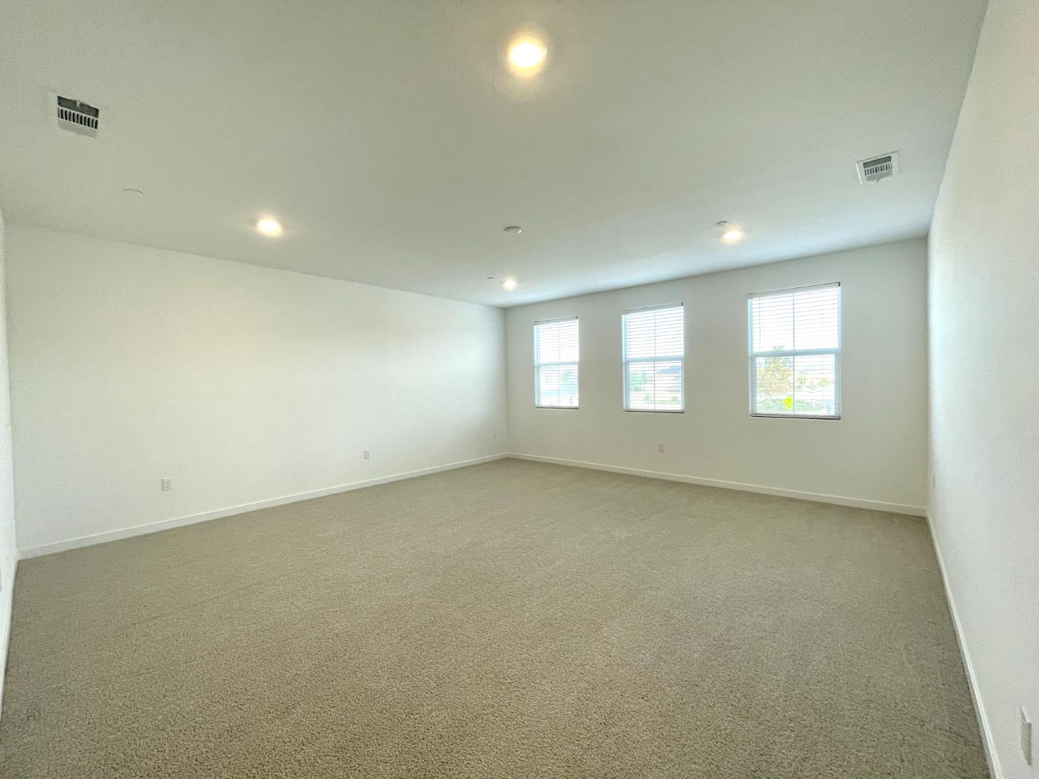 4220 San Gabriel Ave, Clovis, CA 93619