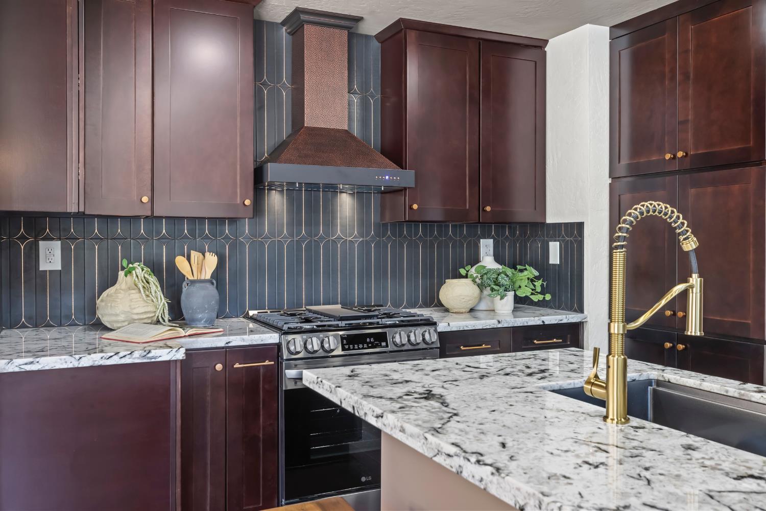 1487 N Echo, Fresno, CA 93728