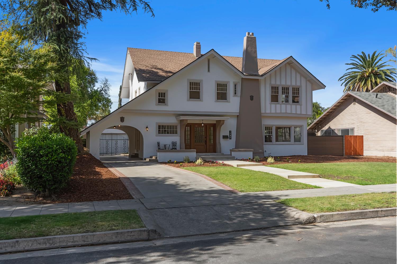 1487 N Echo, Fresno, CA 93728