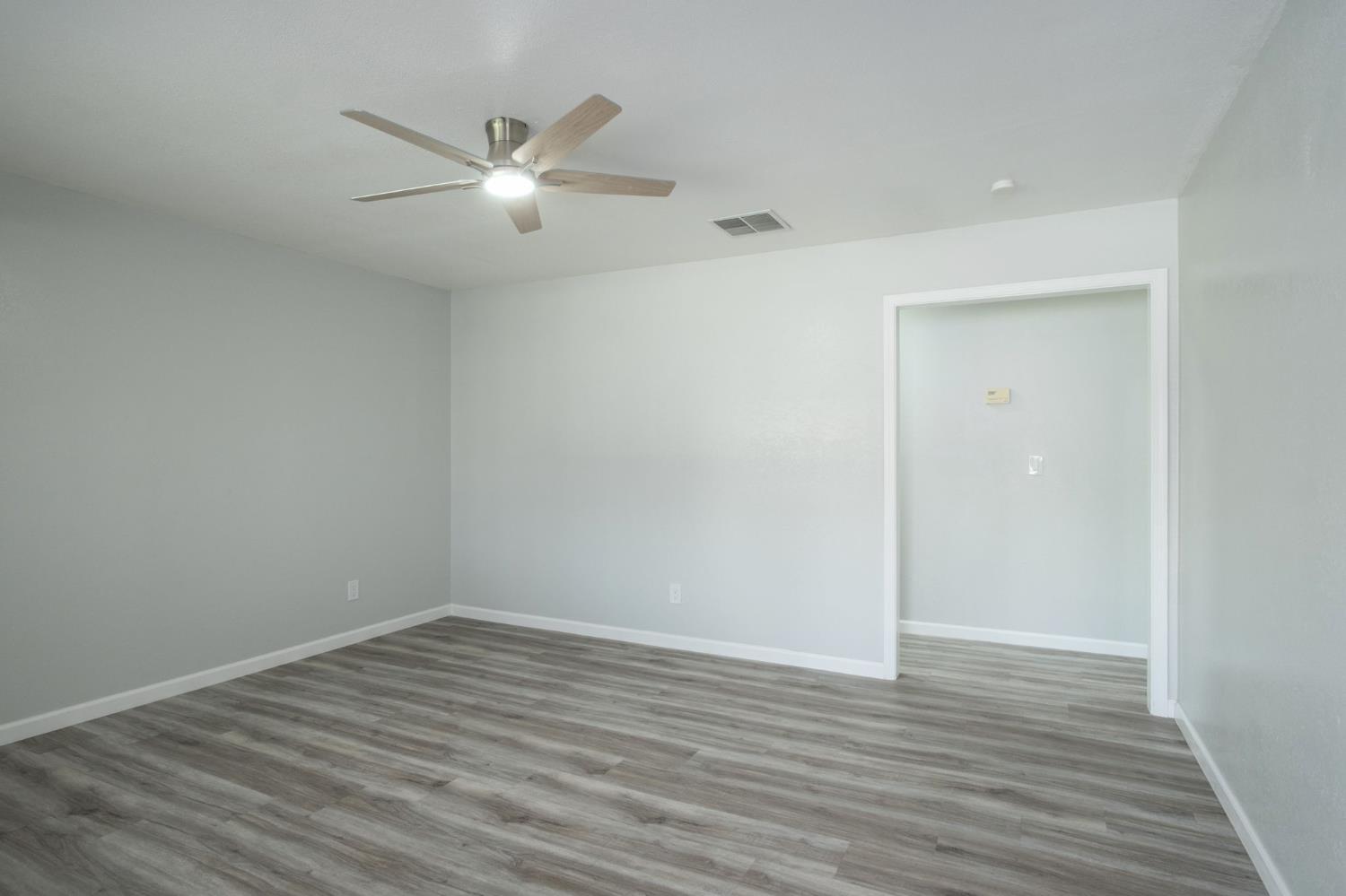 3062 Jasper St, Selma, CA 93662