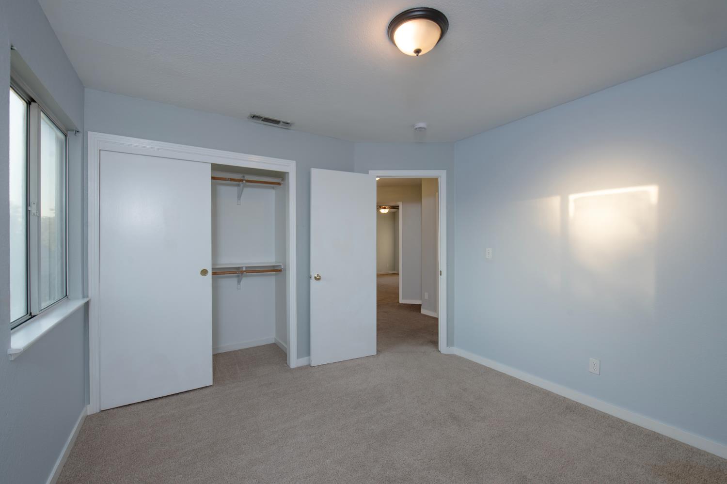 4739 W Bellaire Way, Fresno, CA 93722