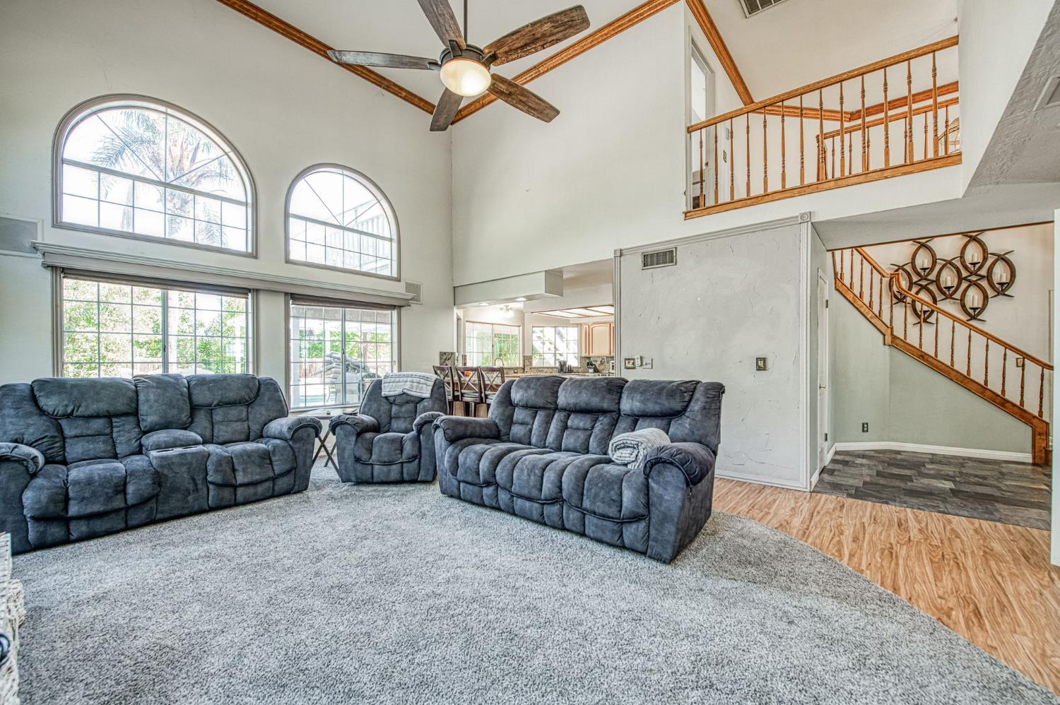 10852 S Bethel Ave, Selma, CA 93662