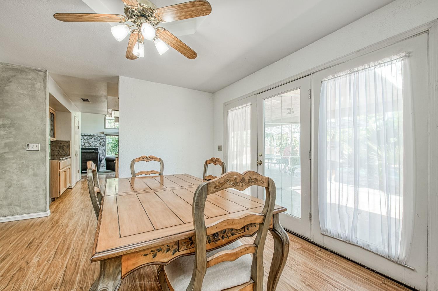 10852 S Bethel Ave, Selma, CA 93662