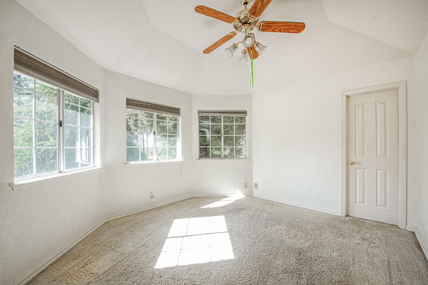 10852 S Bethel Ave, Selma, CA 93662