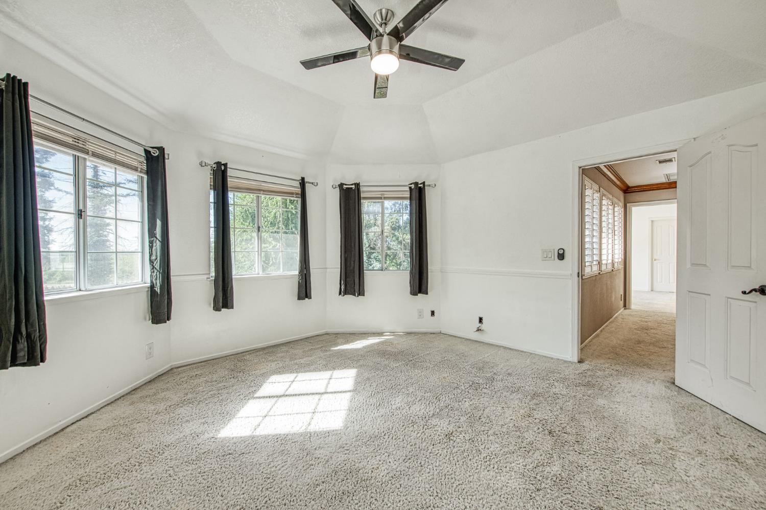 10852 S Bethel Ave, Selma, CA 93662