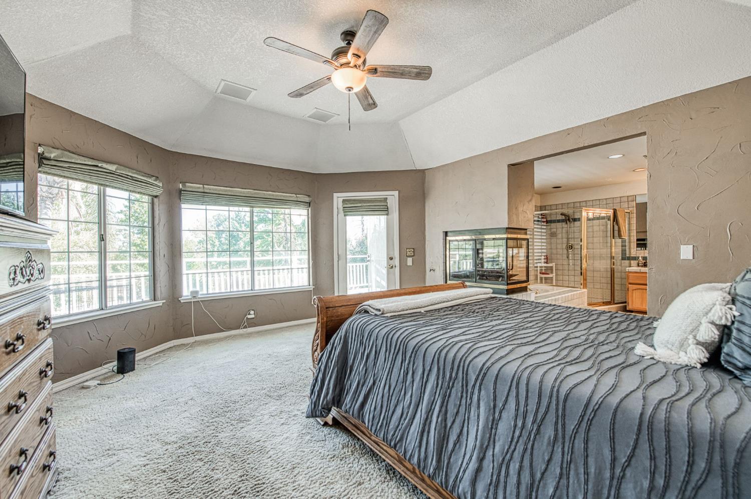 10852 S Bethel Ave, Selma, CA 93662