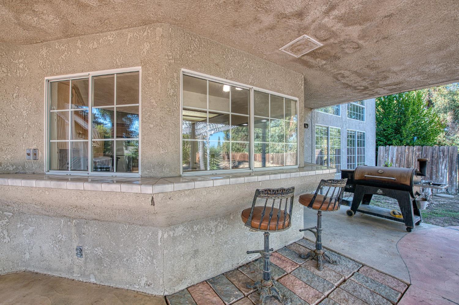 10852 S Bethel Ave, Selma, CA 93662