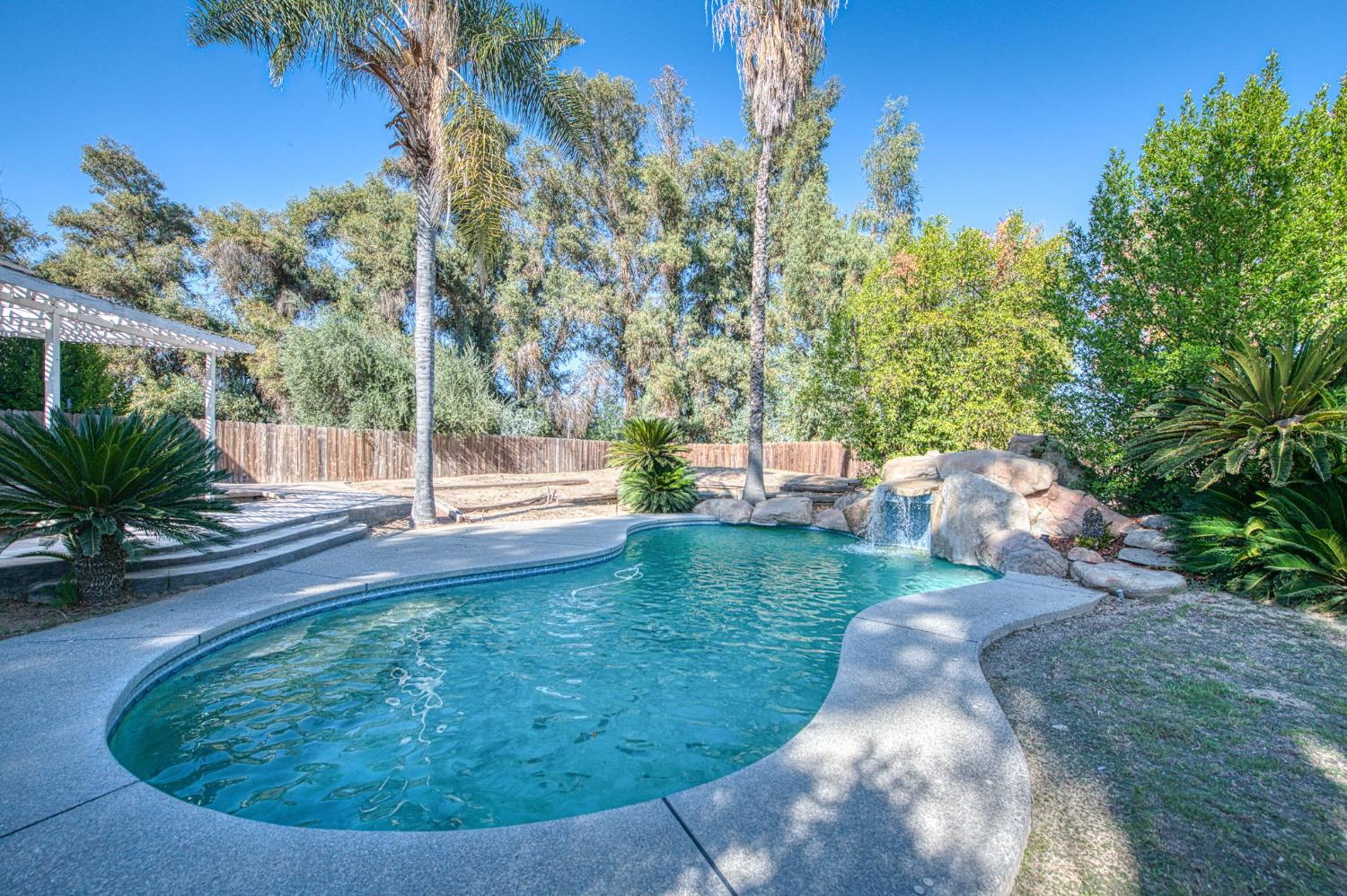 10852 S Bethel Ave, Selma, CA 93662