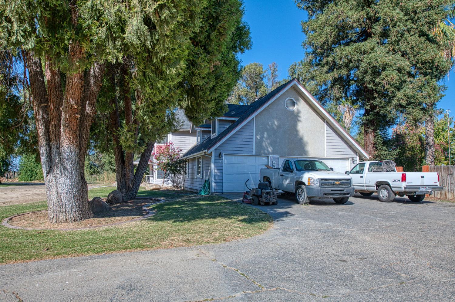 10852 S Bethel Ave, Selma, CA 93662