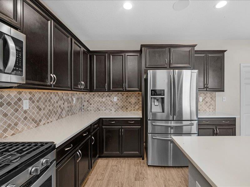 6646 W Beechwood Ave W, Fresno, CA 93722