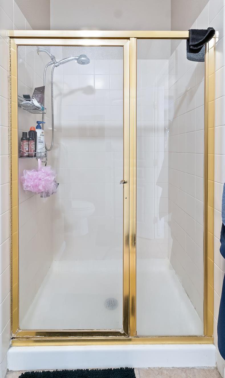 5779 E Garrett Ave, Fresno, CA 93727