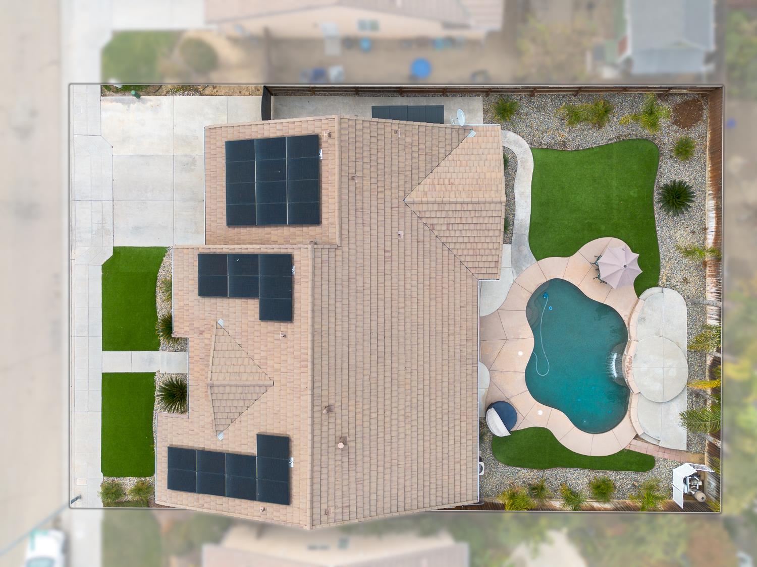 5779 E Garrett Ave, Fresno, CA 93727