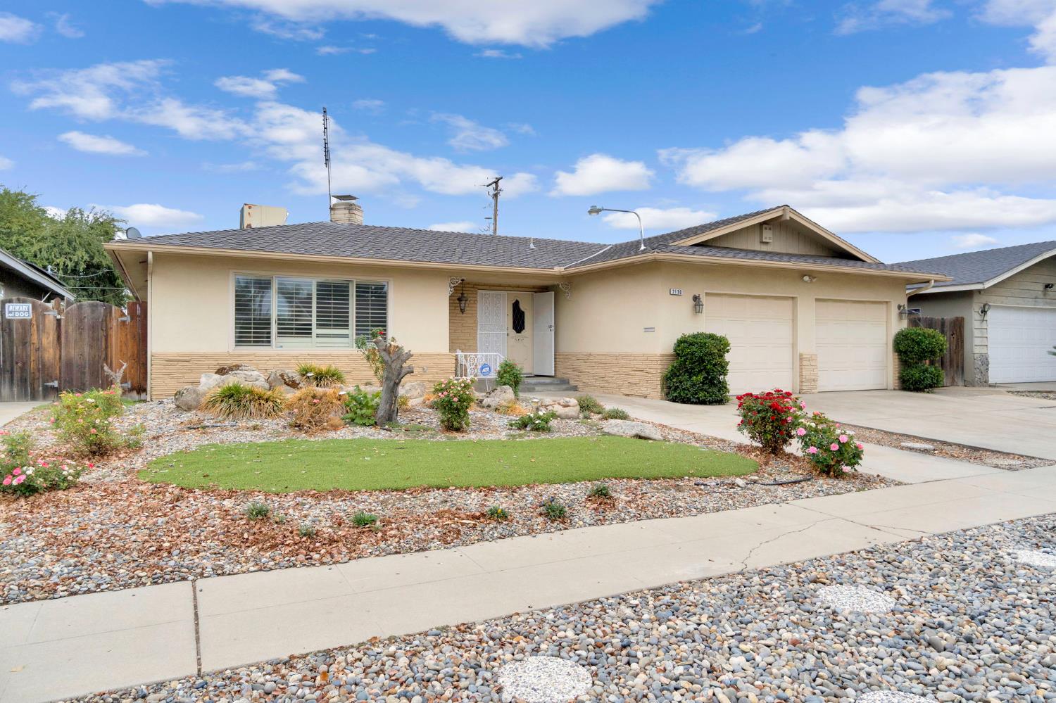 2130 N Garden Ave, Fresno, CA 93703
