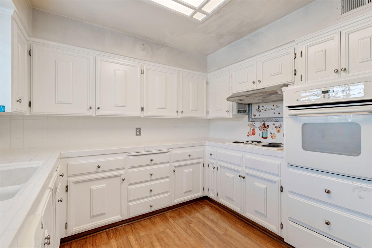 2130 N Garden Ave, Fresno, CA 93703