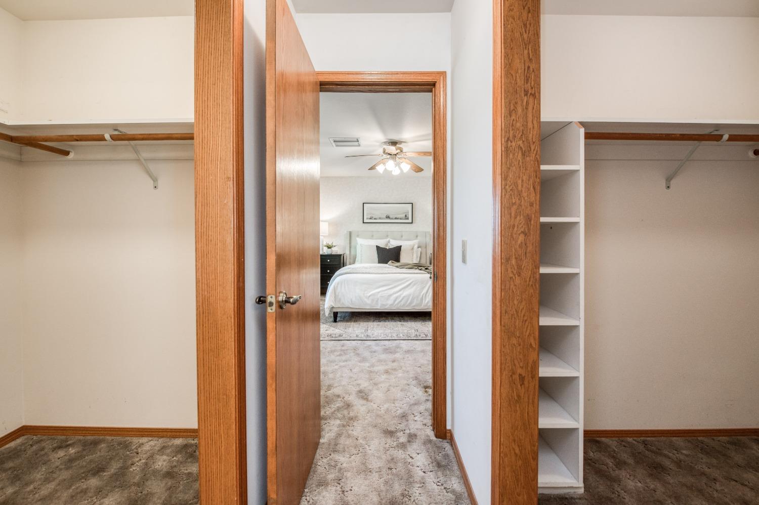 18486 Tollhouse Rd, Clovis, CA 93619