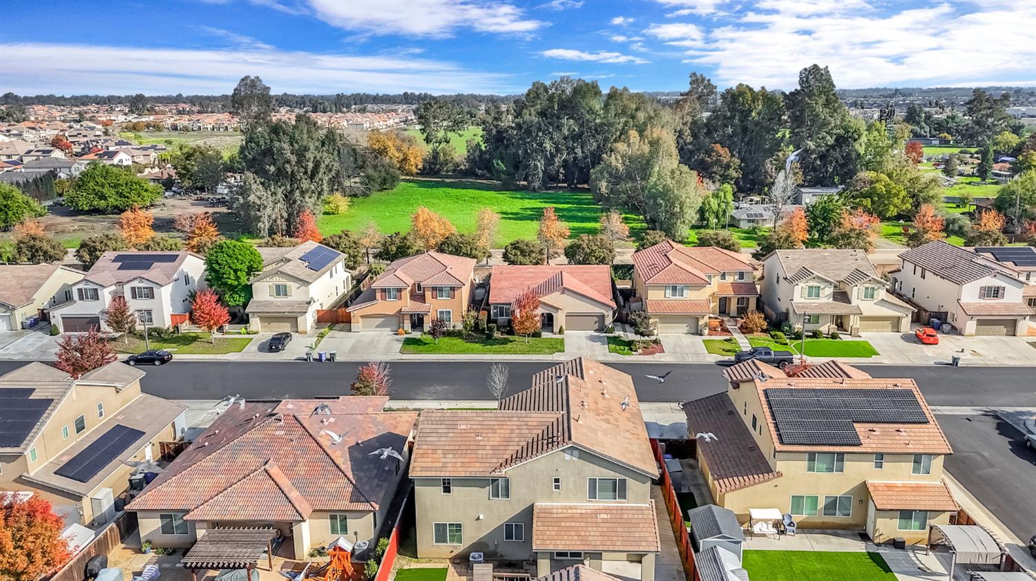 1776 Whiteash Ave, Clovis, CA 93619