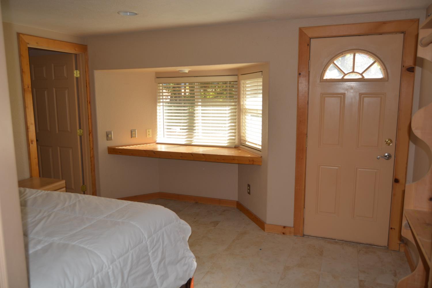 39656 Red Bud, Bass Lake, CA 93604