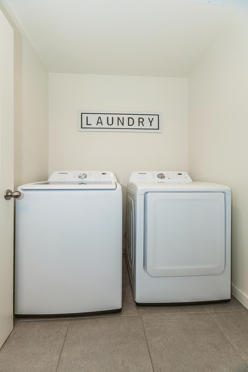 991 W Fir St, Madera, CA 93636