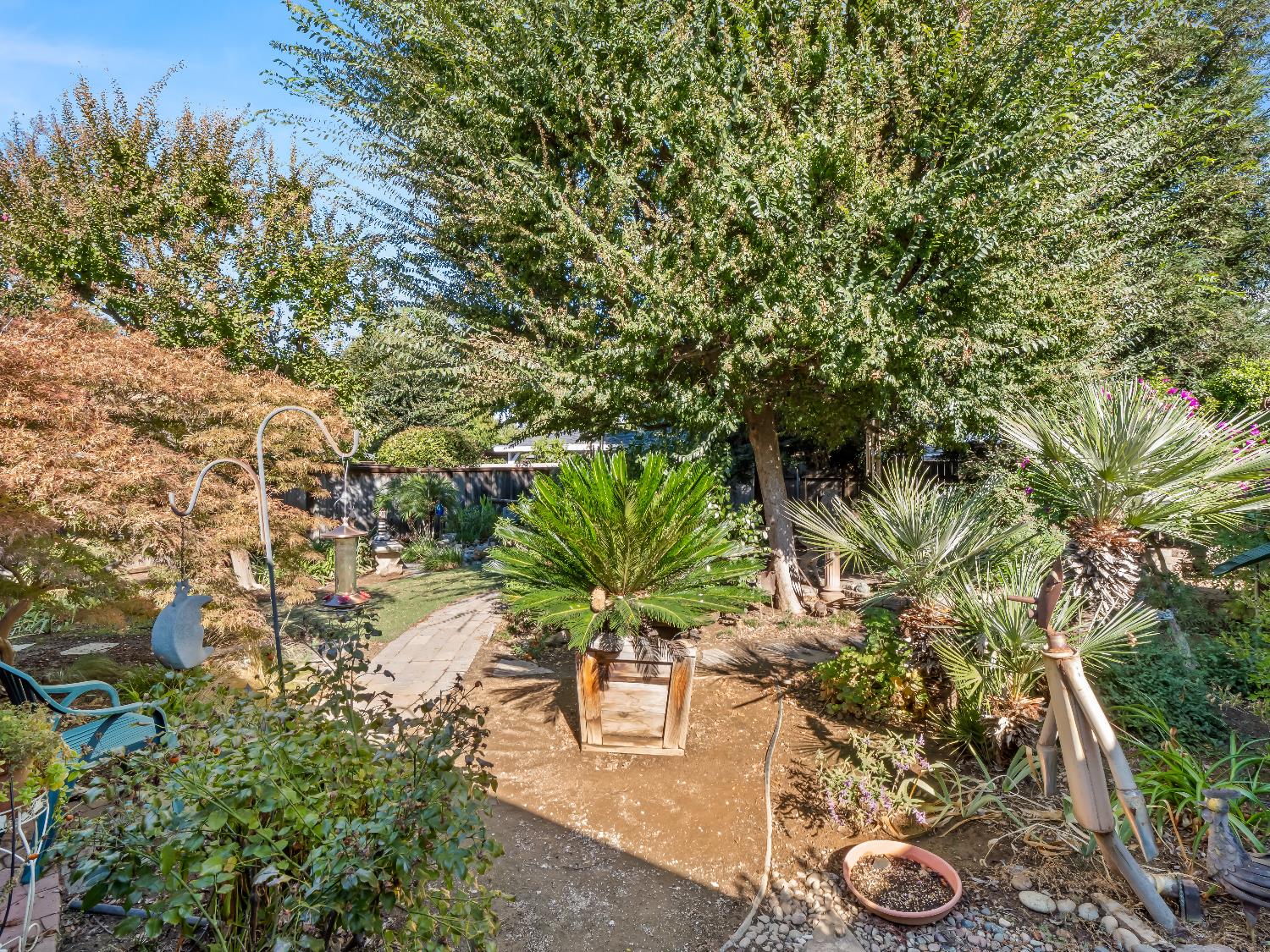 7258 N Pacific, Fresno, CA 93711