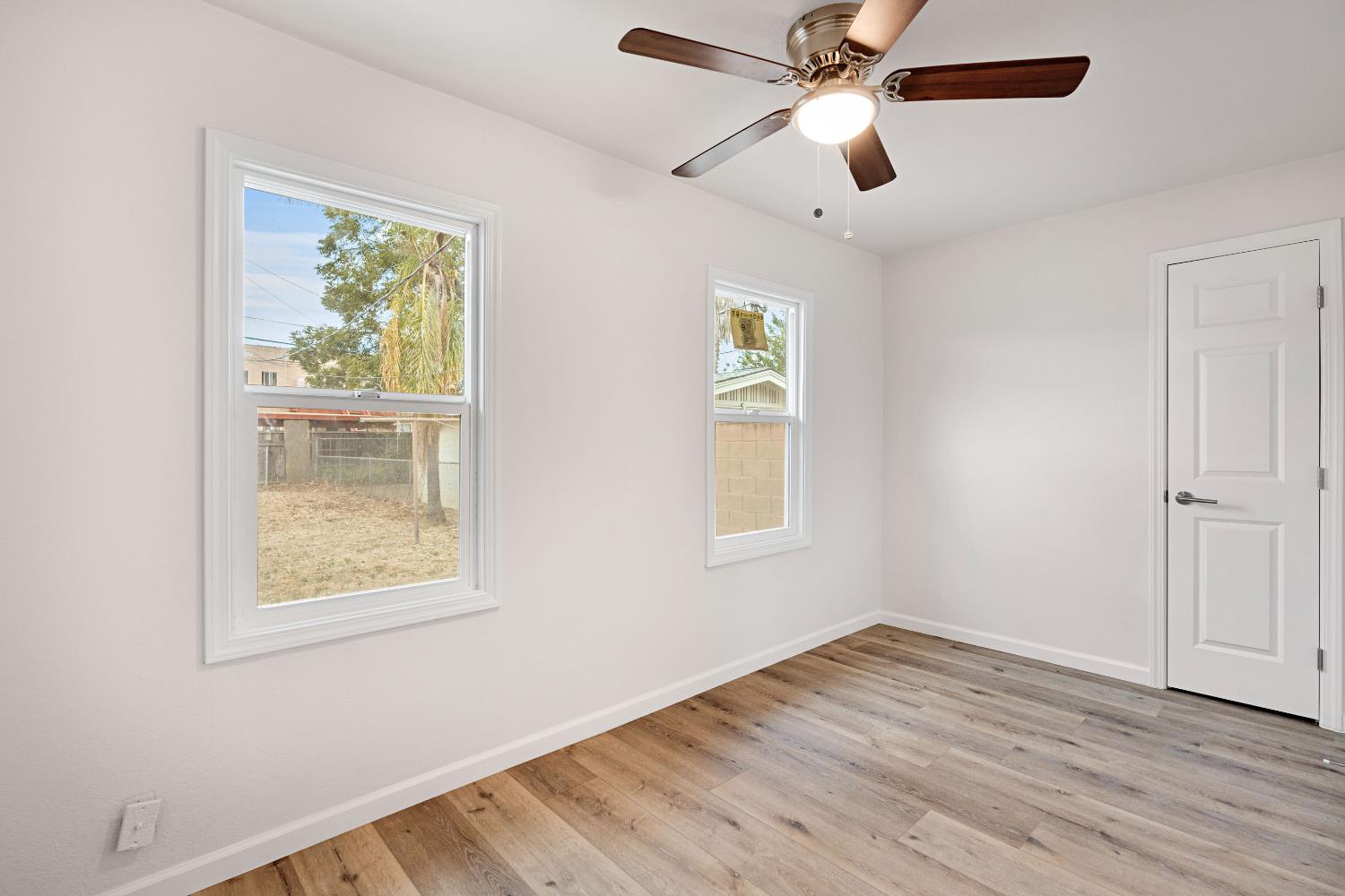 617 N Farris Ave, Fresno, CA 93728