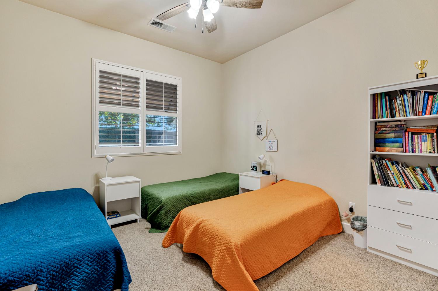 138 W Athens Ave, Clovis, CA 93611