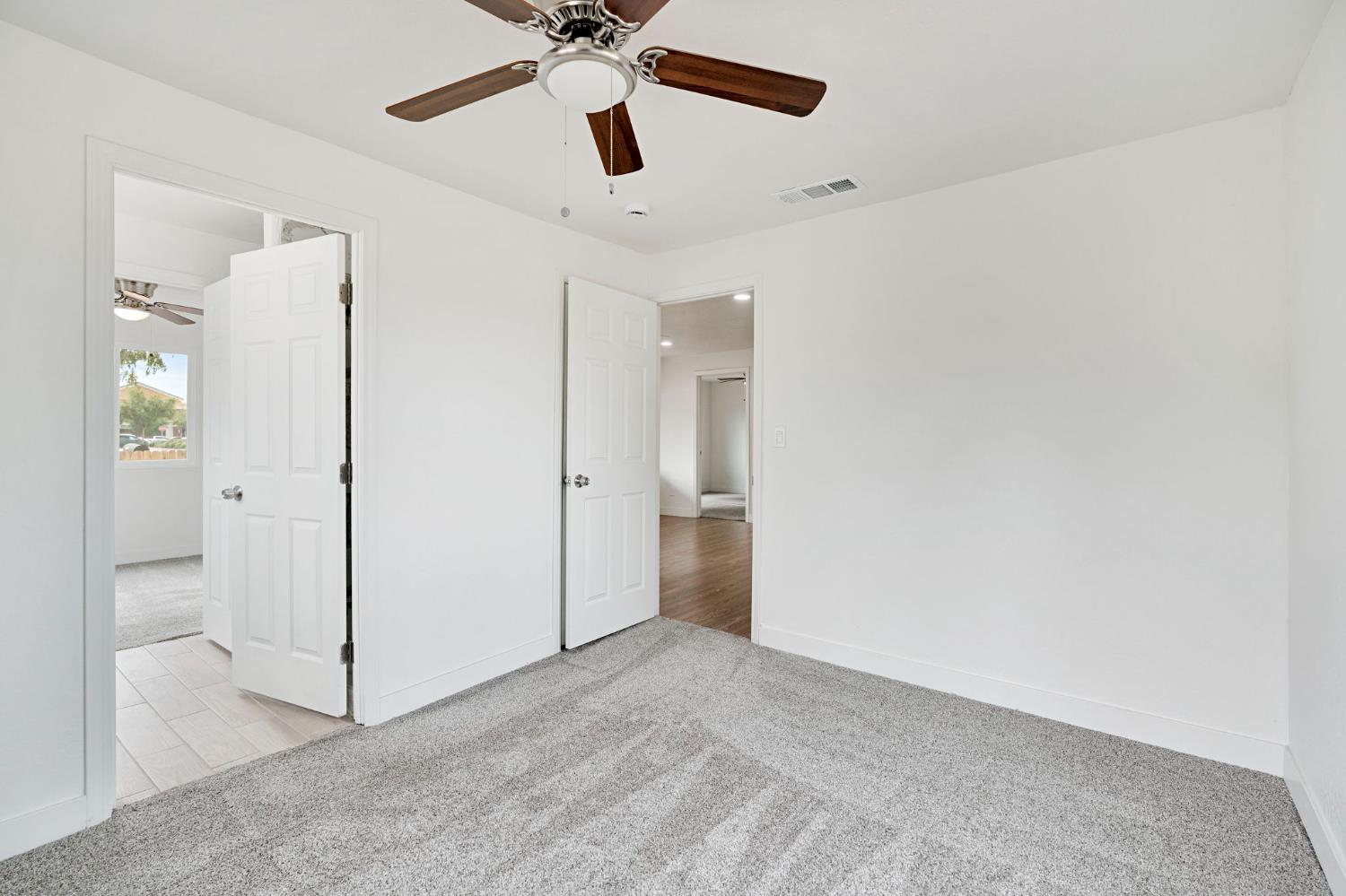 1419 E Yosemite Ave, Madera, CA 93638