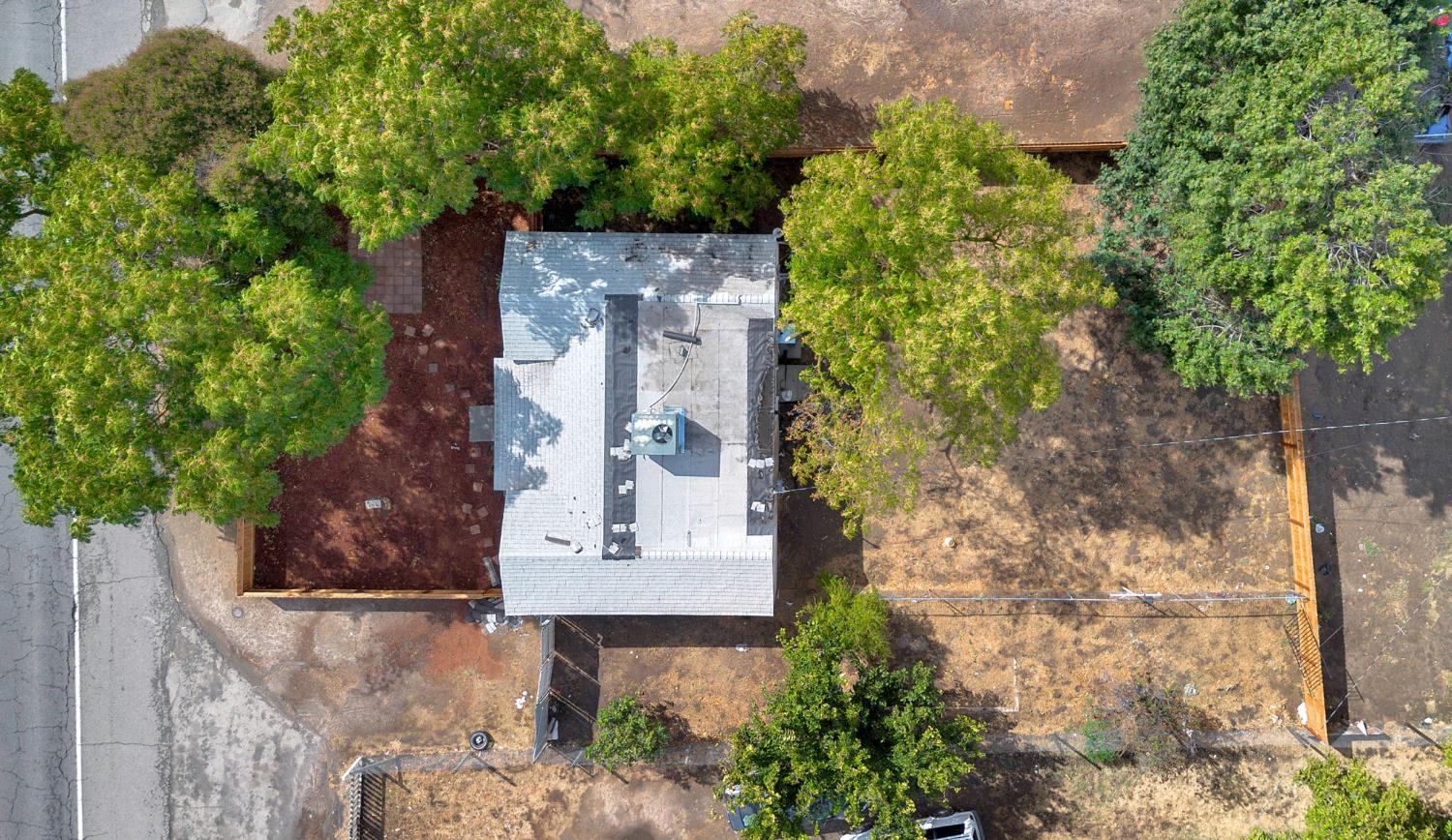 1419 E Yosemite Ave, Madera, CA 93638