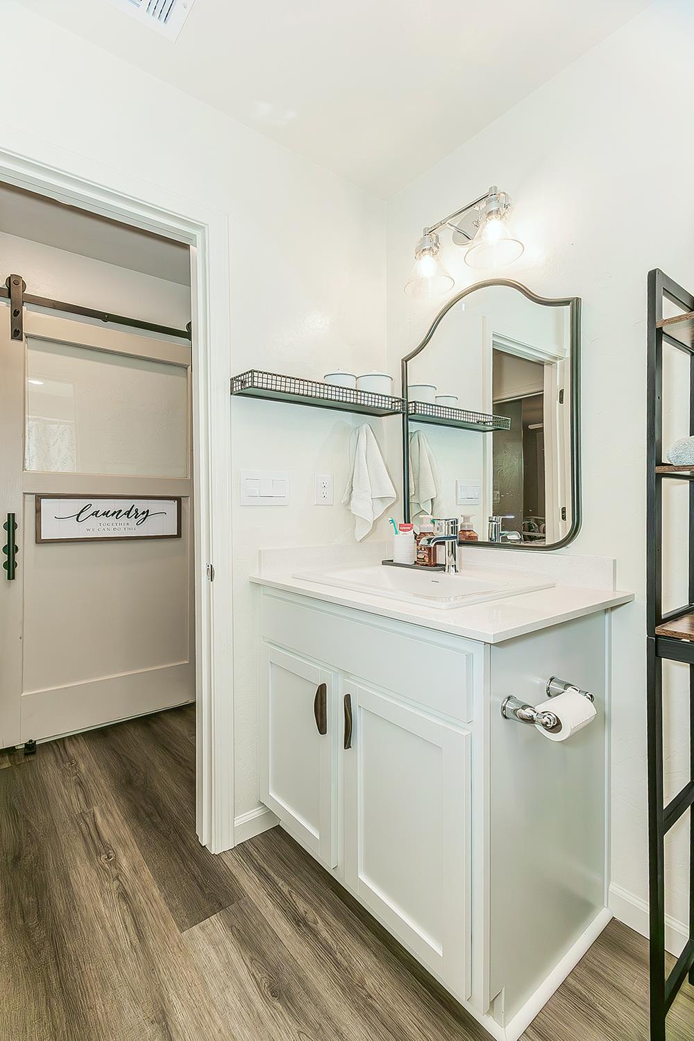 2161 Heidi Ave, Sanger, CA 93657