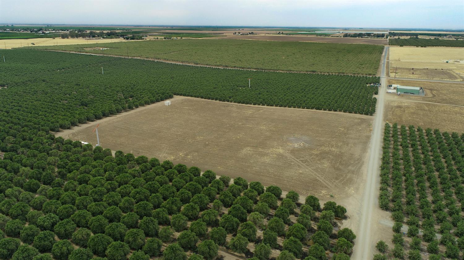 265 Acres Road 240, Ducor, CA 93218