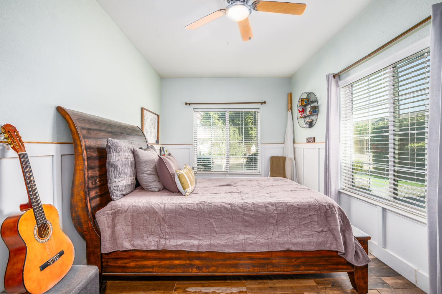 437 E Stanley Ave, Reedley, CA 93654