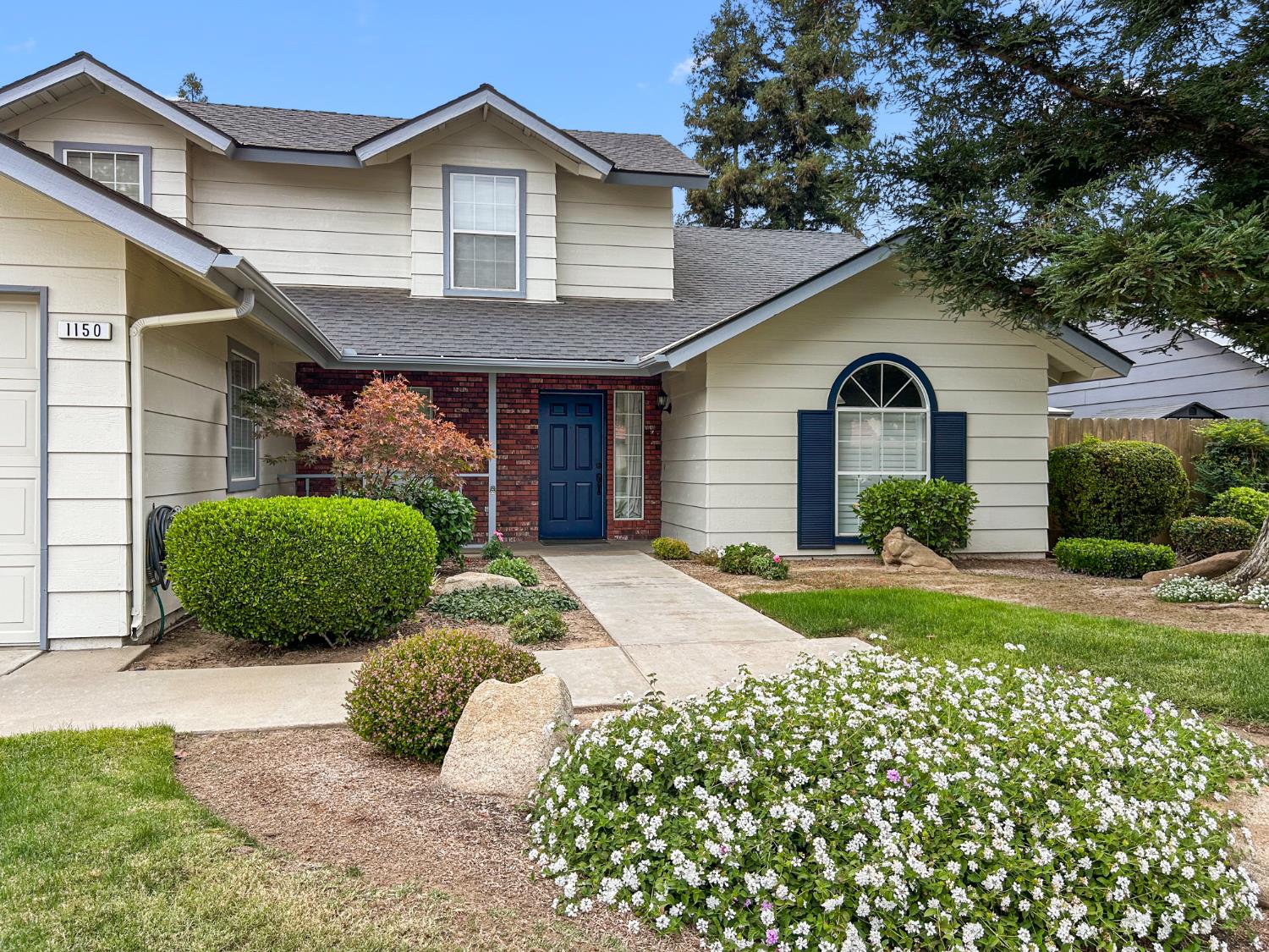 1150 E Cromwell Ave, Fresno, CA 93720