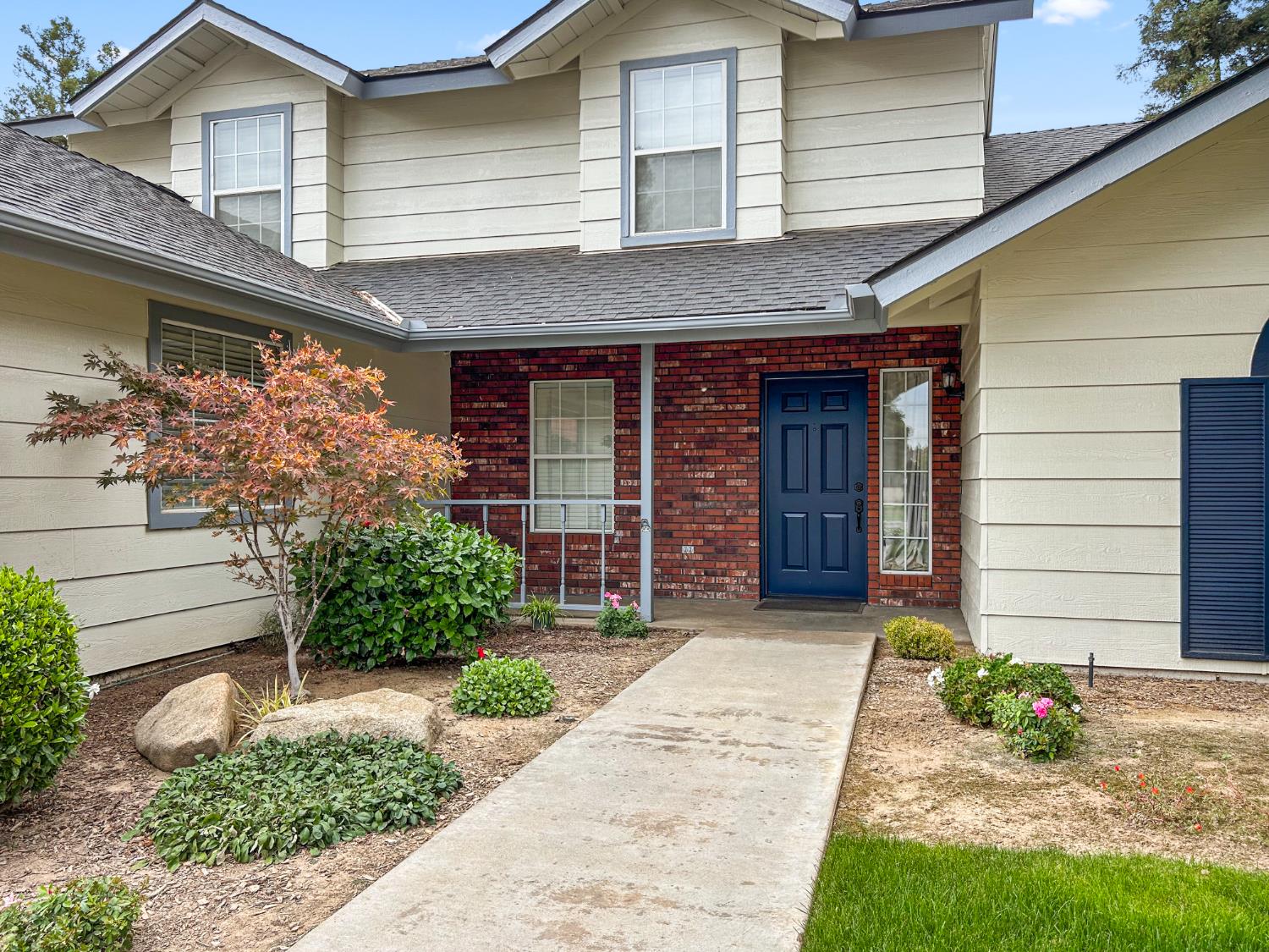 1150 E Cromwell Ave, Fresno, CA 93720