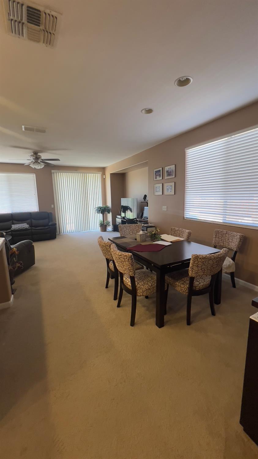 5221 E Byrd Ave, Fresno, CA 93725