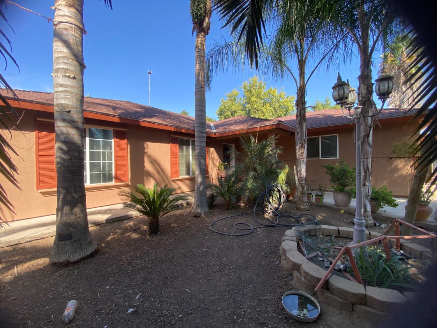 13200 Ave. 414, Orosi, CA 93647