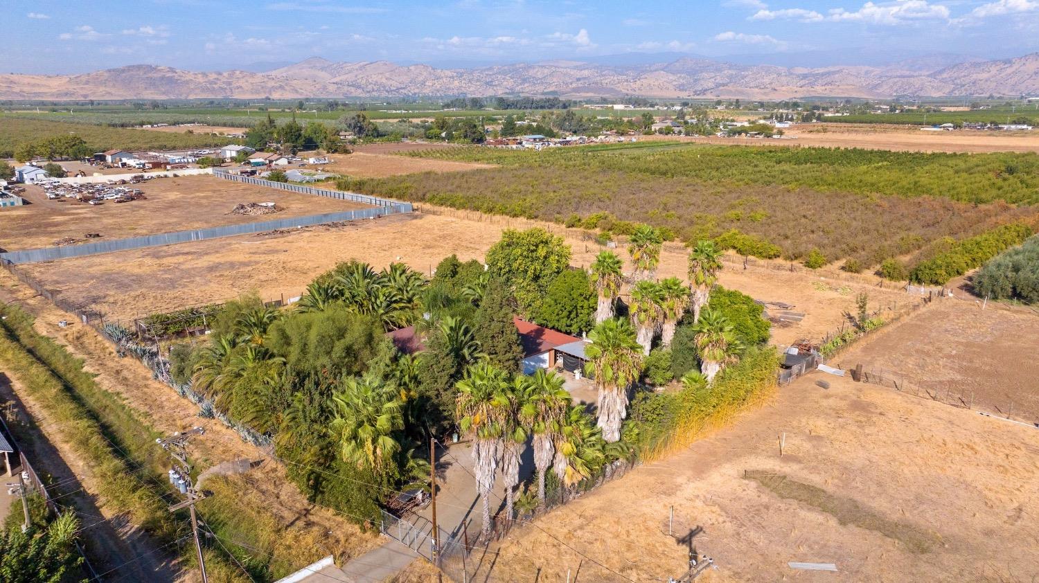 13200 Ave. 414, Orosi, CA 93647