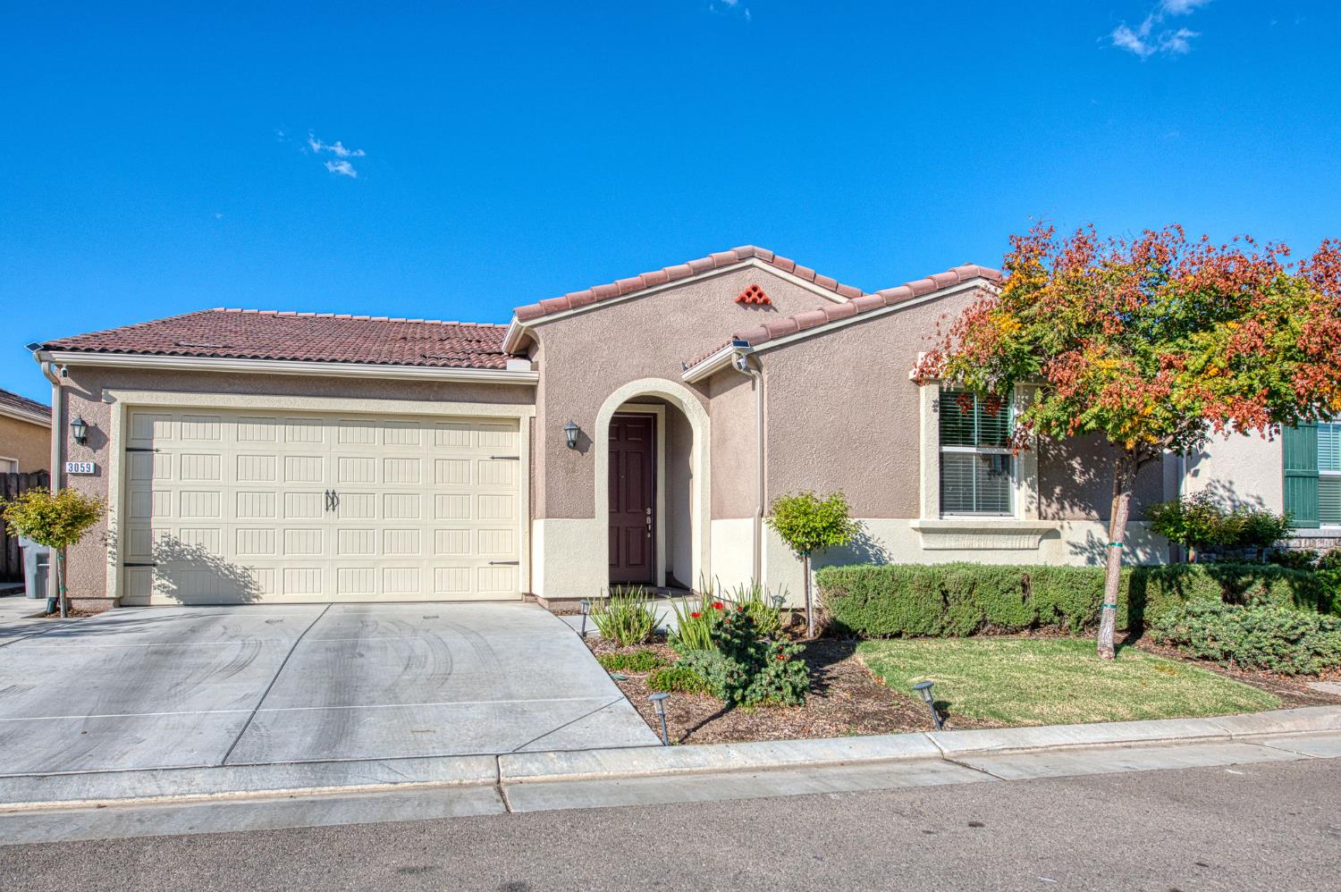 3059 Richert Ln, Clovis, CA 93611