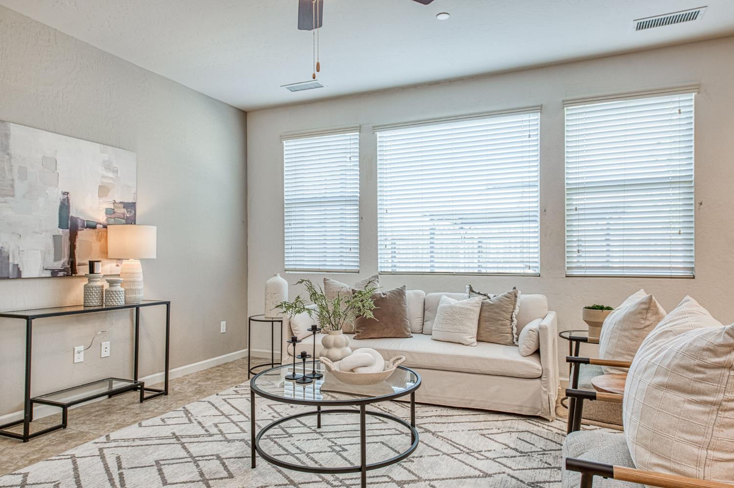 3059 Richert Ln, Clovis, CA 93611