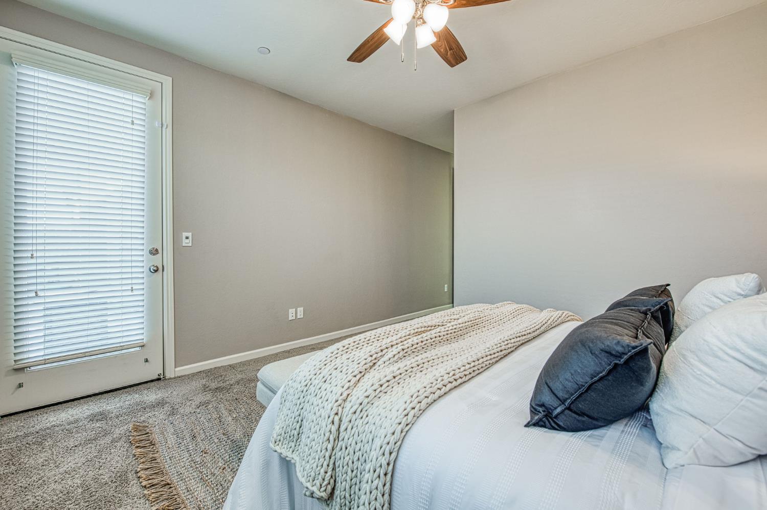 3059 Richert Ln, Clovis, CA 93611