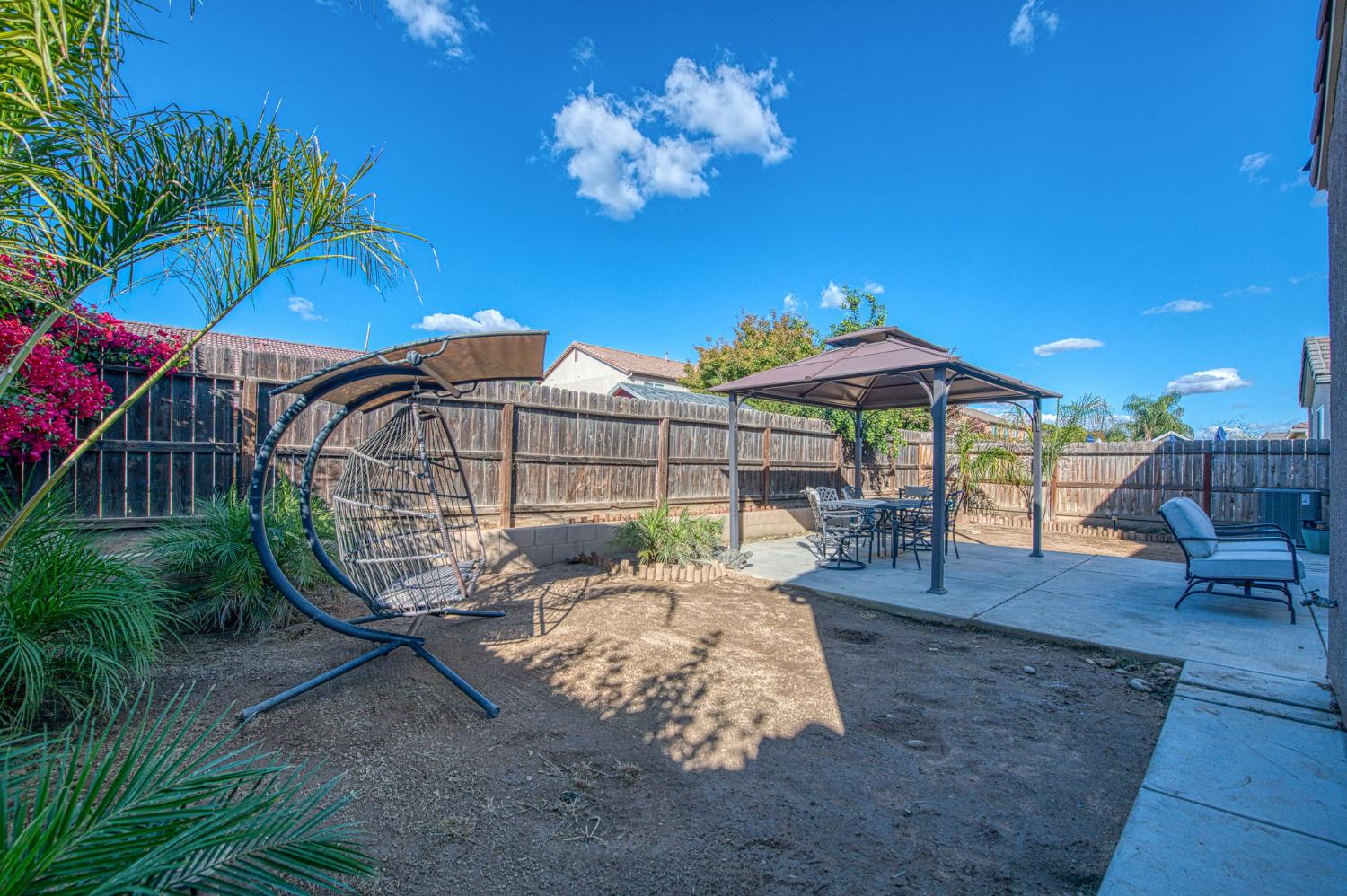 3059 Richert Ln, Clovis, CA 93611