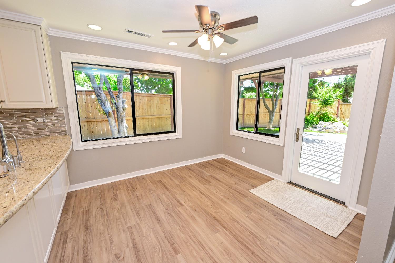 5088 N Forkner Ave, Fresno, CA 93711