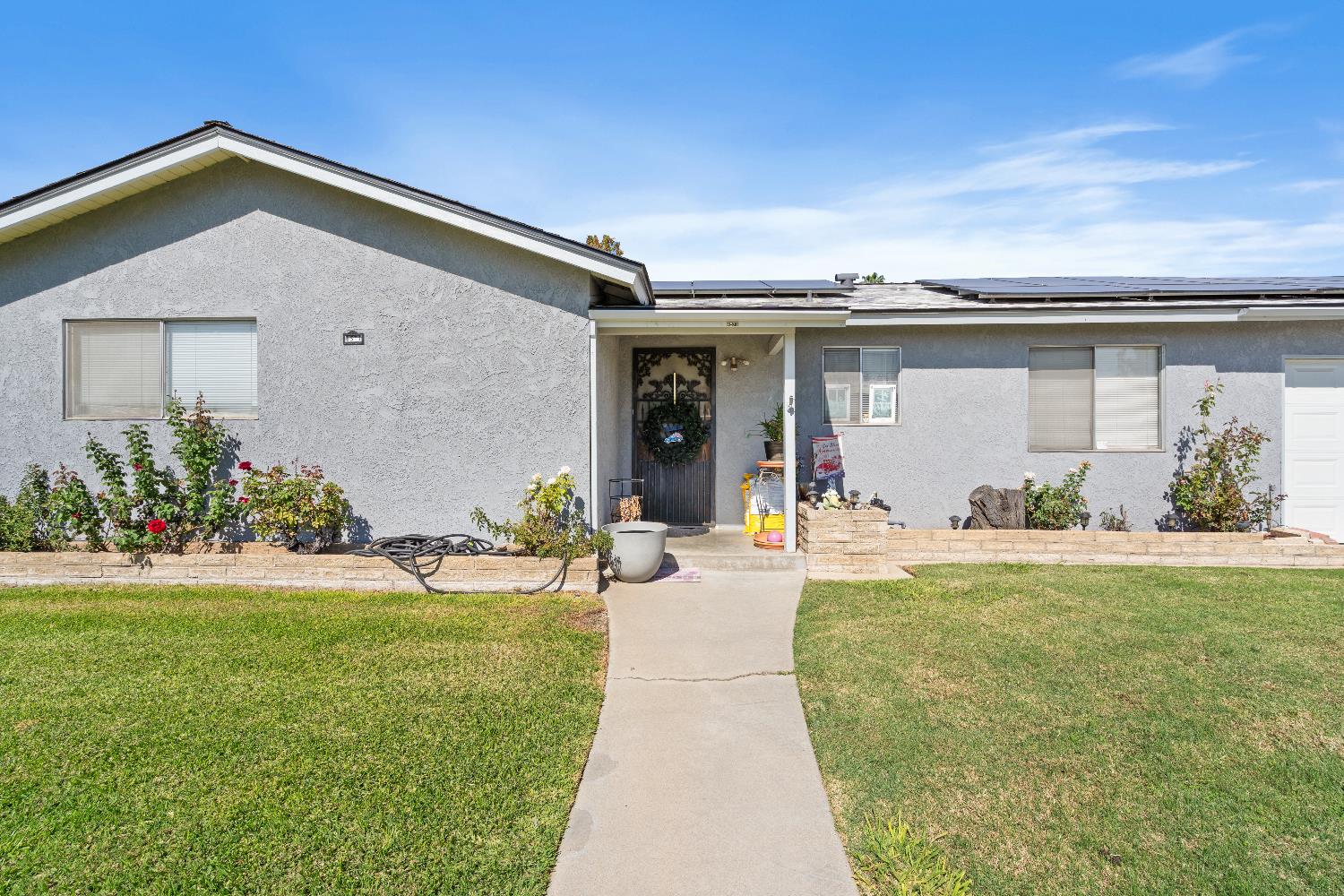 4571 E Fountain Way, Fresno, CA 93726