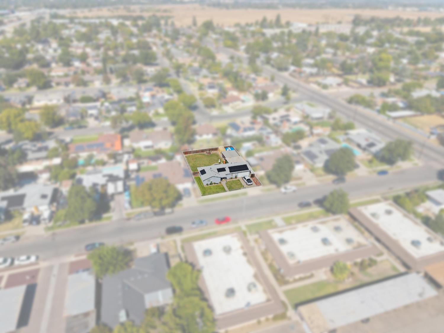 4571 E Fountain Way, Fresno, CA 93726