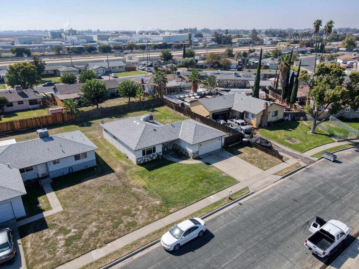 8625 La Vaca Way, Hanford, CA 93230