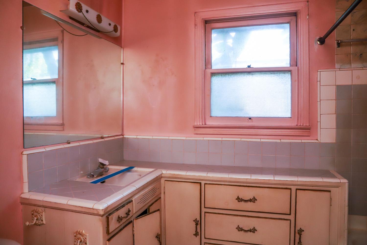 3442 E Weldon Ave, Fresno, CA 93703